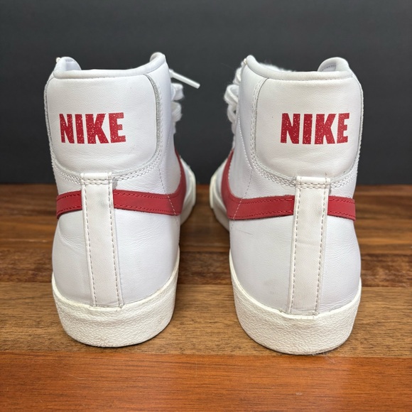 Nike Blazer Mid 77 Brick Red and White Athletic Hightop Sneakers Shoes - Picture 6 of 15